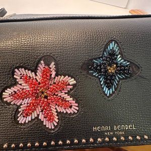 Henri Bendell Wallet